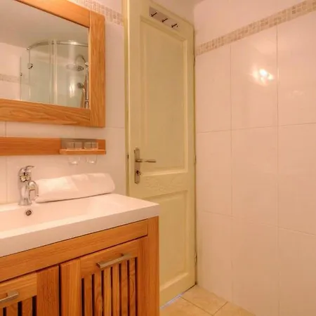 Confortable A Moltifao, Vue Sur Montagne, 50 M² Lägenhet *