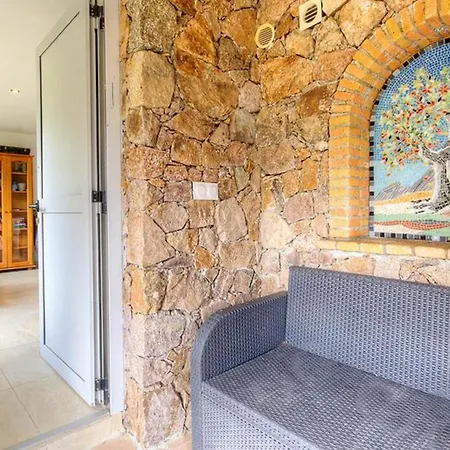 Confortable A Moltifao, Vue Sur Montagne, 50 M²